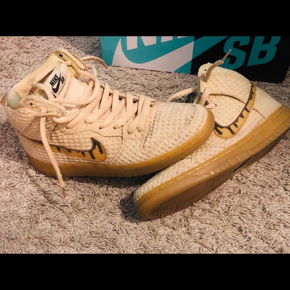 Meet your Posher, Rich - Picture 6 of 8